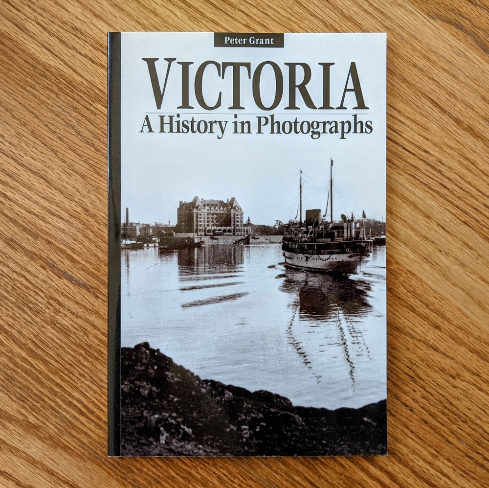 Victoria A History In Photographs Book